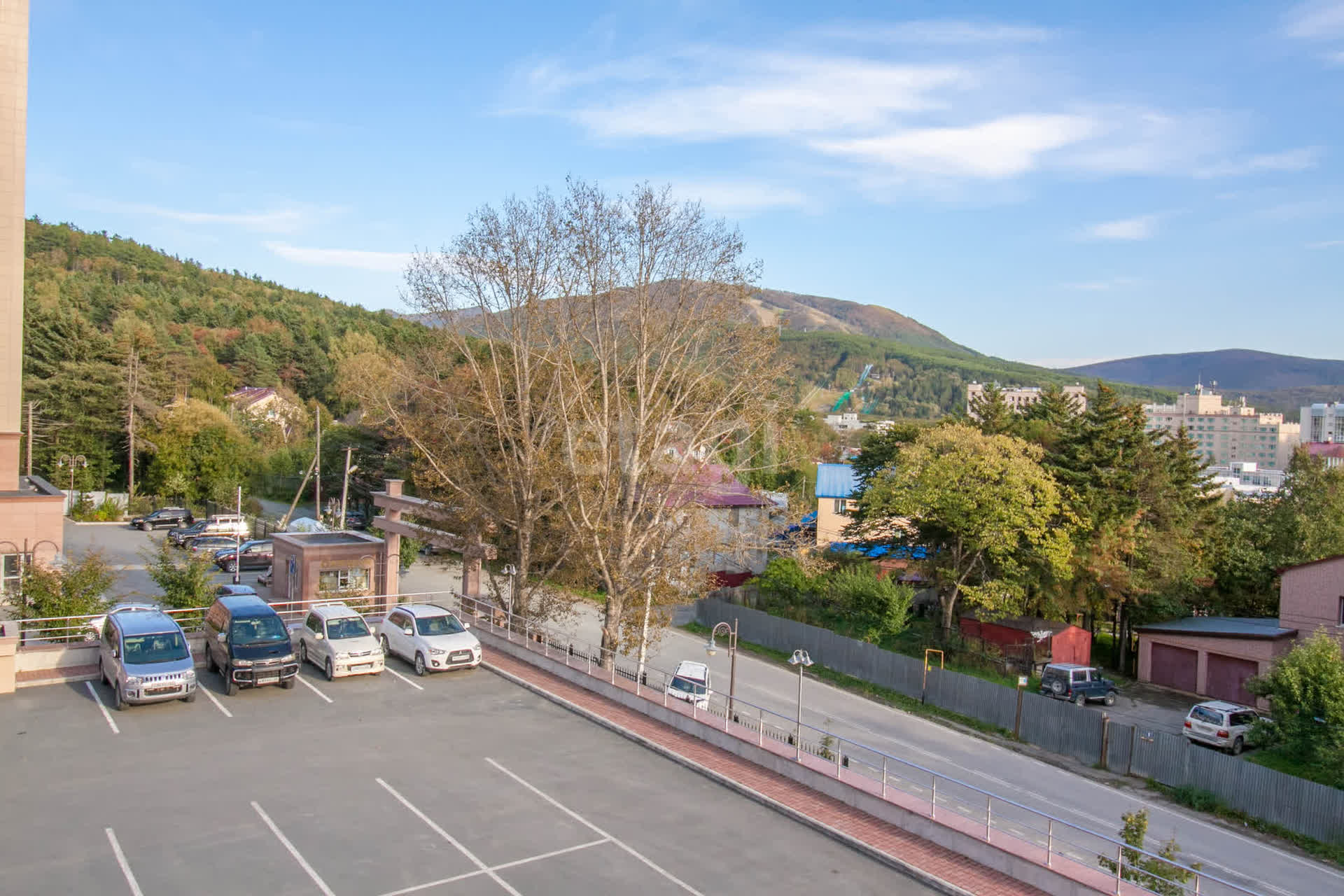 Продажа 3-комнатной квартиры, Южно-Сахалинск, Сахалинская область,  Южно-Сахалинск