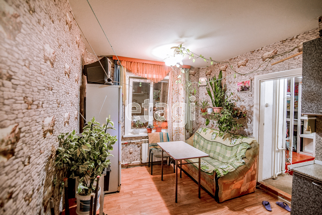 Продажа 2-комнатной квартиры, Южно-Сахалинск, Сахалинская область,  Южно-Сахалинск