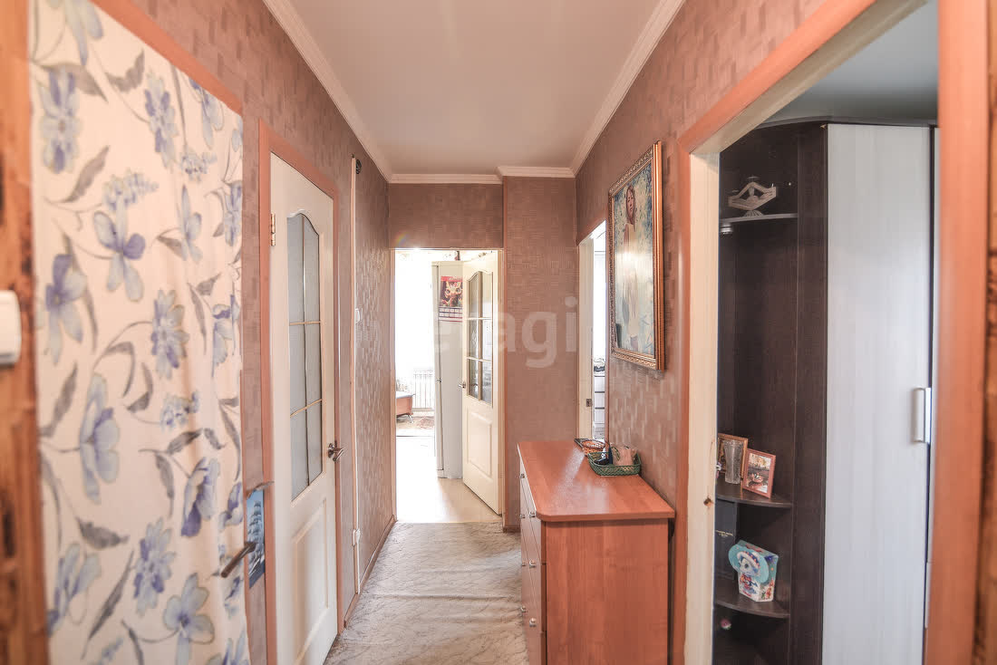 Продажа 2-комнатной квартиры, Южно-Сахалинск, Сахалинская область,  Южно-Сахалинск