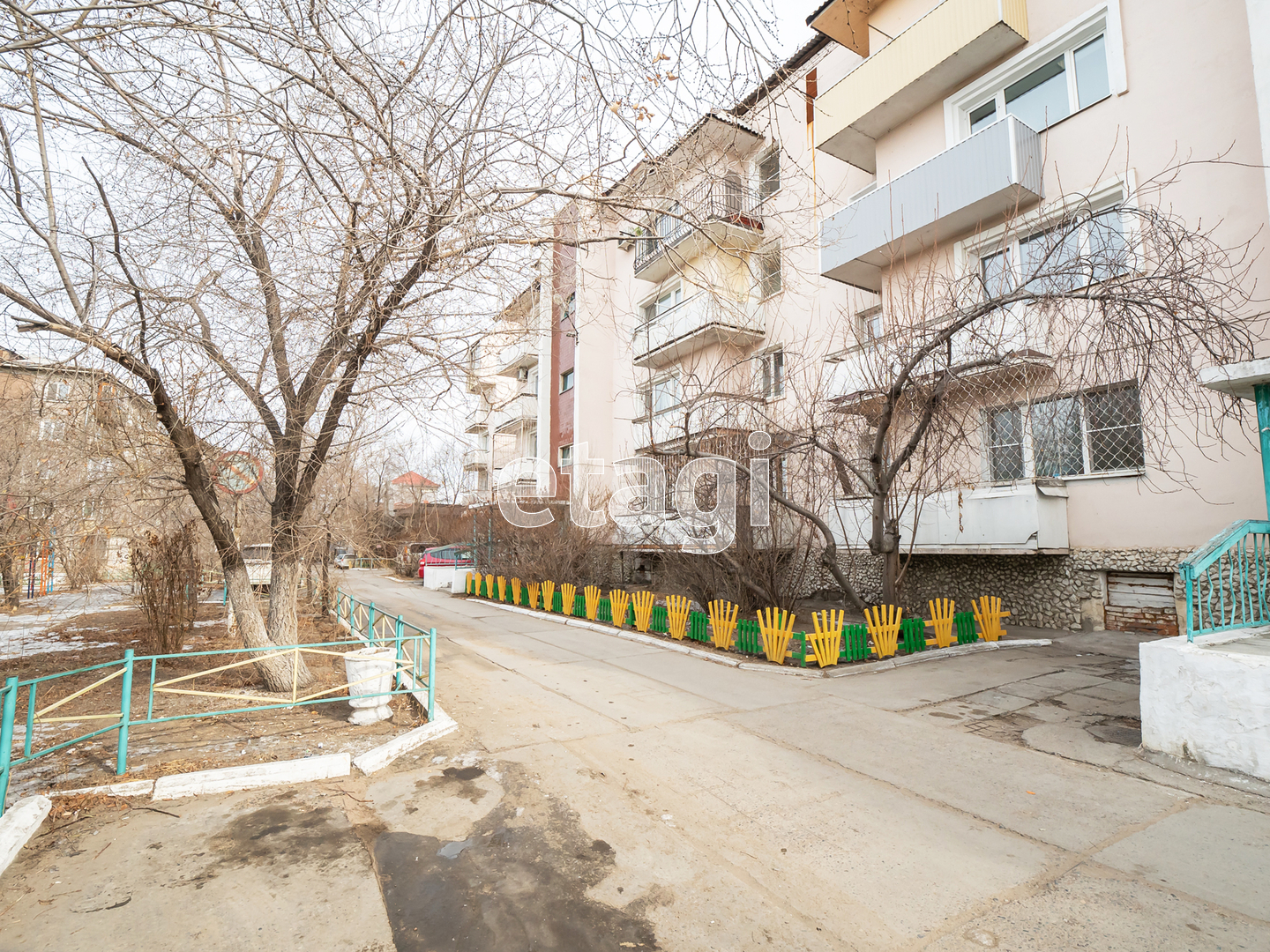 Продажа 3-комнатной квартиры, Улан-Удэ, Республика Бурятия,  Улан-Удэ