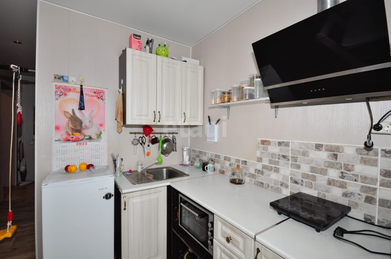 Продажа 2-комнатной квартиры, Южно-Сахалинск, Сахалинская область,  Южно-Сахалинск