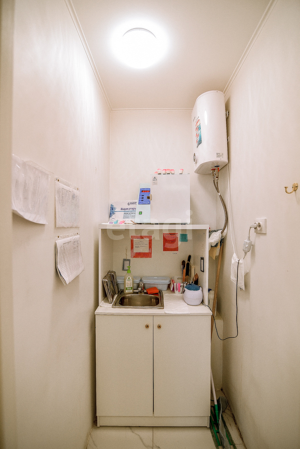 Продажа коммерческой недвижимости, 118м <sup>2</sup>, Южно-Сахалинск, Сахалинская область,  Южно-Сахалинск