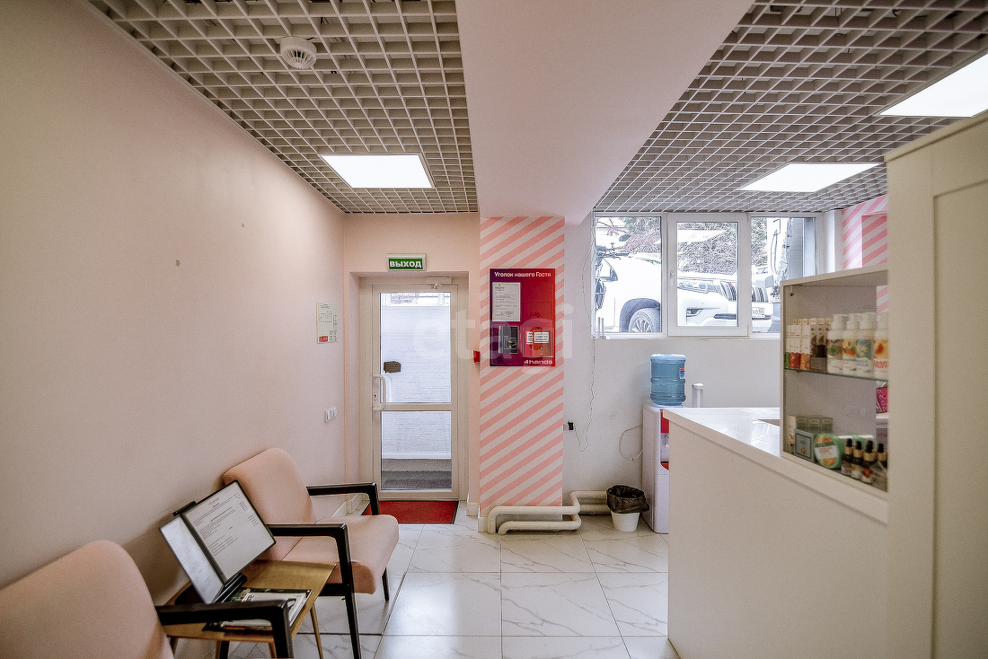 Продажа коммерческой недвижимости, 118м <sup>2</sup>, Южно-Сахалинск, Сахалинская область,  Южно-Сахалинск