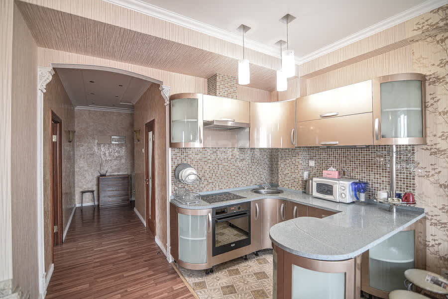 Аренда 3-комнатной квартиры, Южно-Сахалинск, Сахалинская область,  Южно-Сахалинск