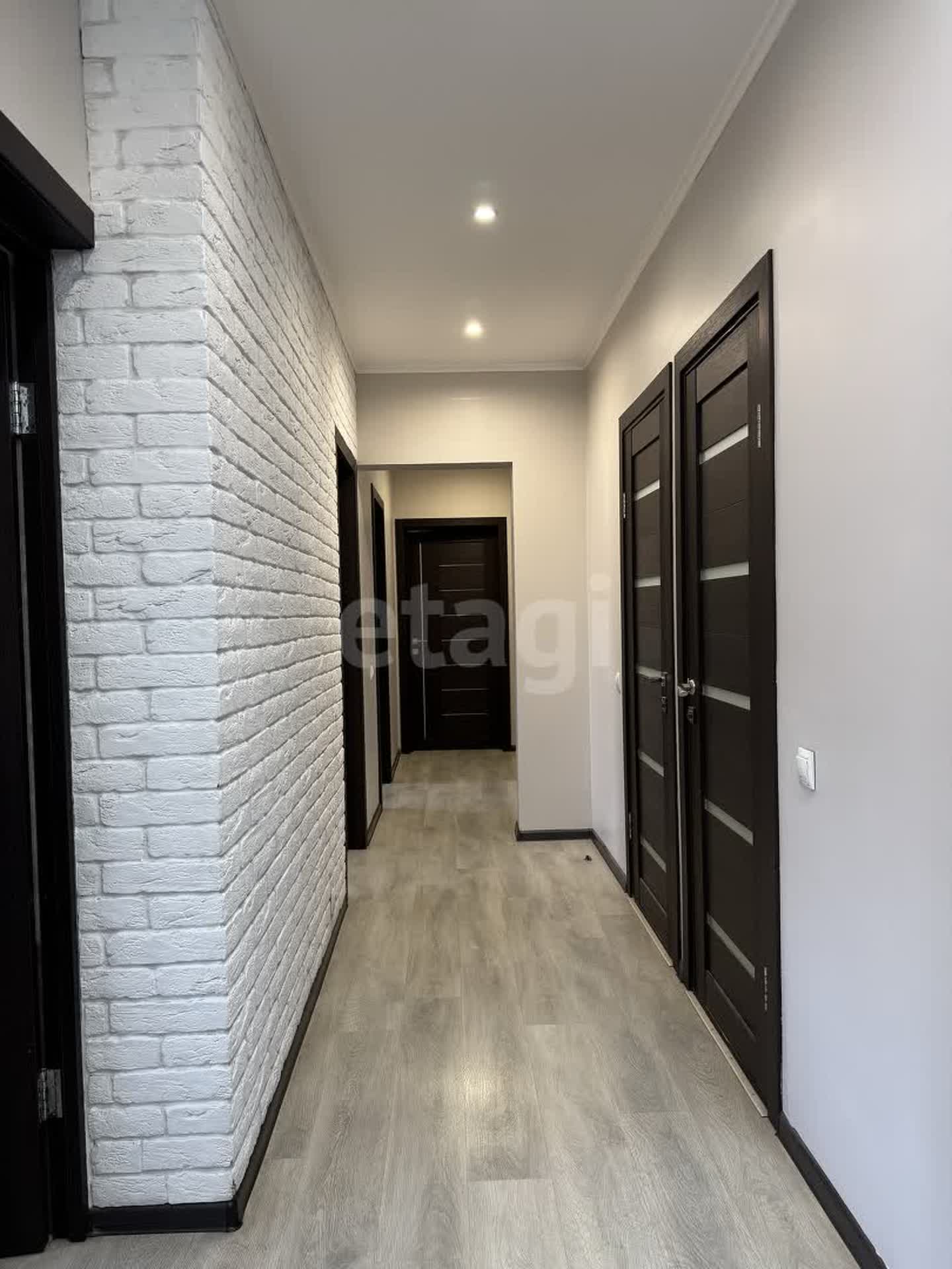 Продажа 3-комнатной квартиры, Улан-Удэ, Республика Бурятия,  Улан-Удэ