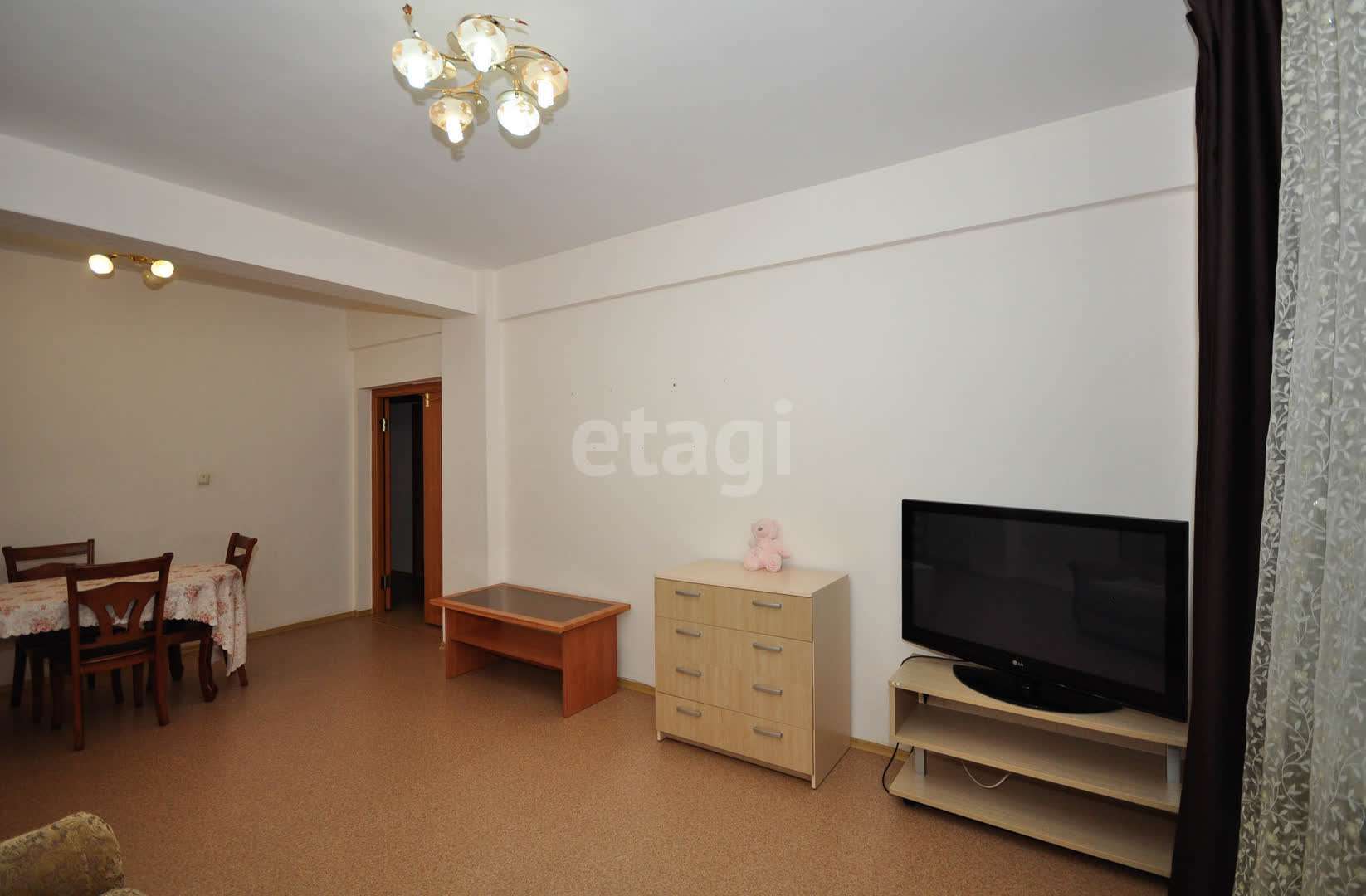 Продажа 3-комнатной квартиры, Южно-Сахалинск, Сахалинская область,  Южно-Сахалинск