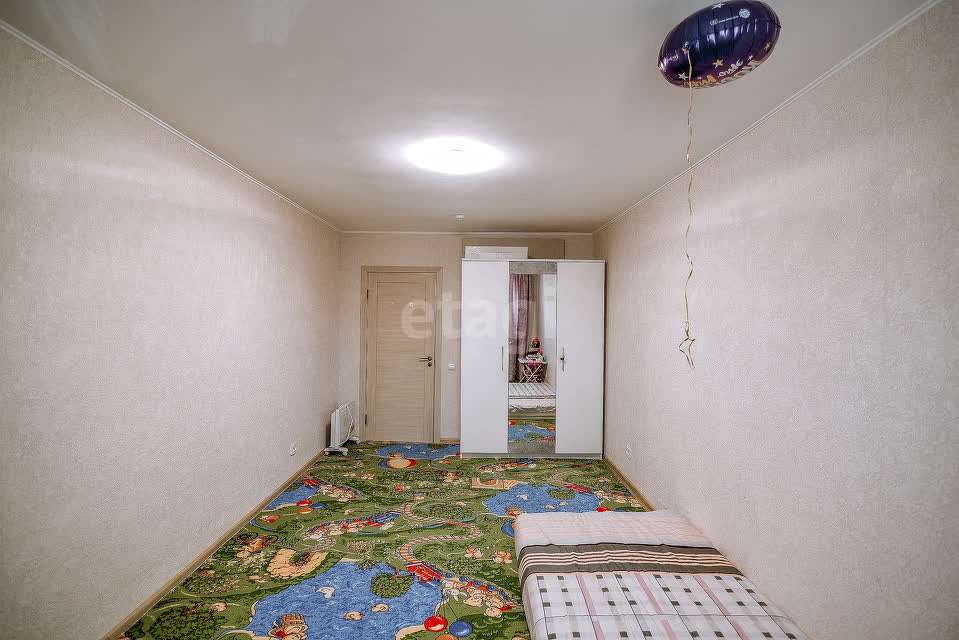 Продажа 2-комнатной квартиры, Южно-Сахалинск, Сахалинская область,  Южно-Сахалинск