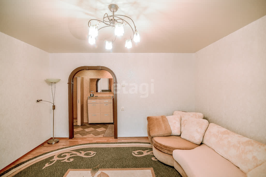 Продажа 4-комнатной квартиры, Южно-Сахалинск, Сахалинская область,  Южно-Сахалинск