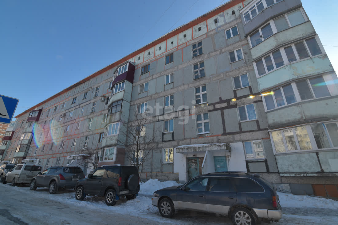 Продажа 2-комнатной квартиры, Южно-Сахалинск, Сахалинская область,  Южно-Сахалинск