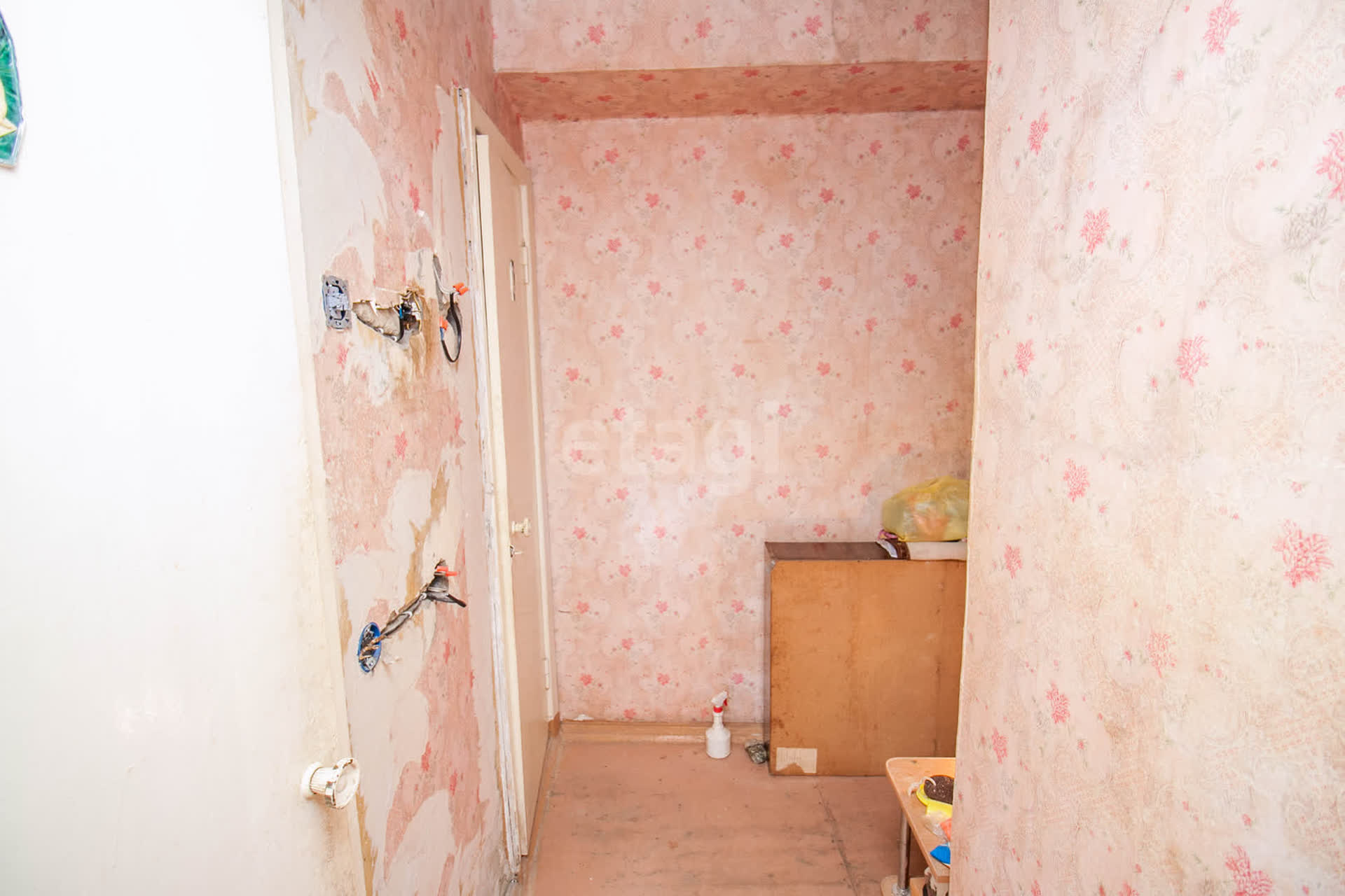 Продажа 2-комнатной квартиры, Южно-Сахалинск, Сахалинская область,  Южно-Сахалинск