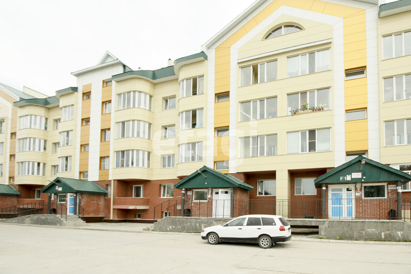 Продажа коммерческой недвижимости, 461м <sup>2</sup>, Нижневартовск, Ханты-Мансийский автономный округ,  Мегион