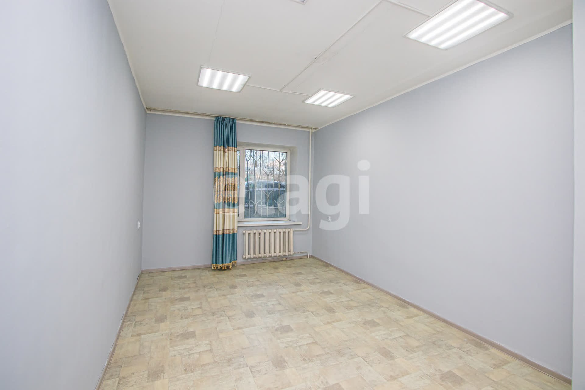 Продажа 4-комнатной квартиры, Улан-Удэ, Республика Бурятия,  Улан-Удэ