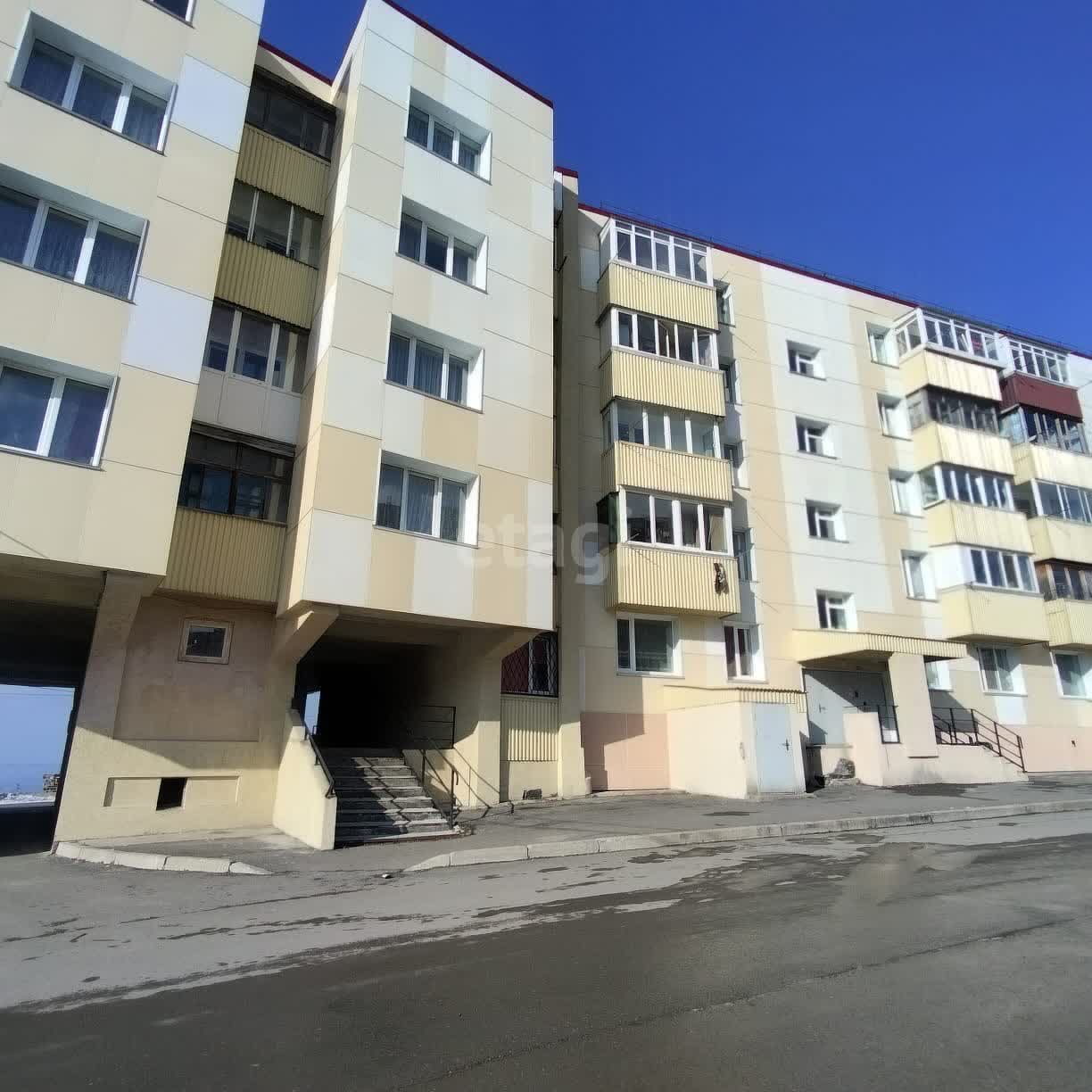 Продажа 2-комнатной квартиры, Южно-Сахалинск, Сахалинская область,  Южно-Сахалинск