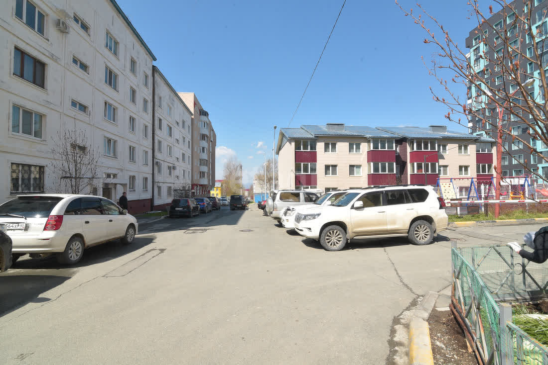 Продажа 3-комнатной квартиры, Южно-Сахалинск, Сахалинская область,  Южно-Сахалинск