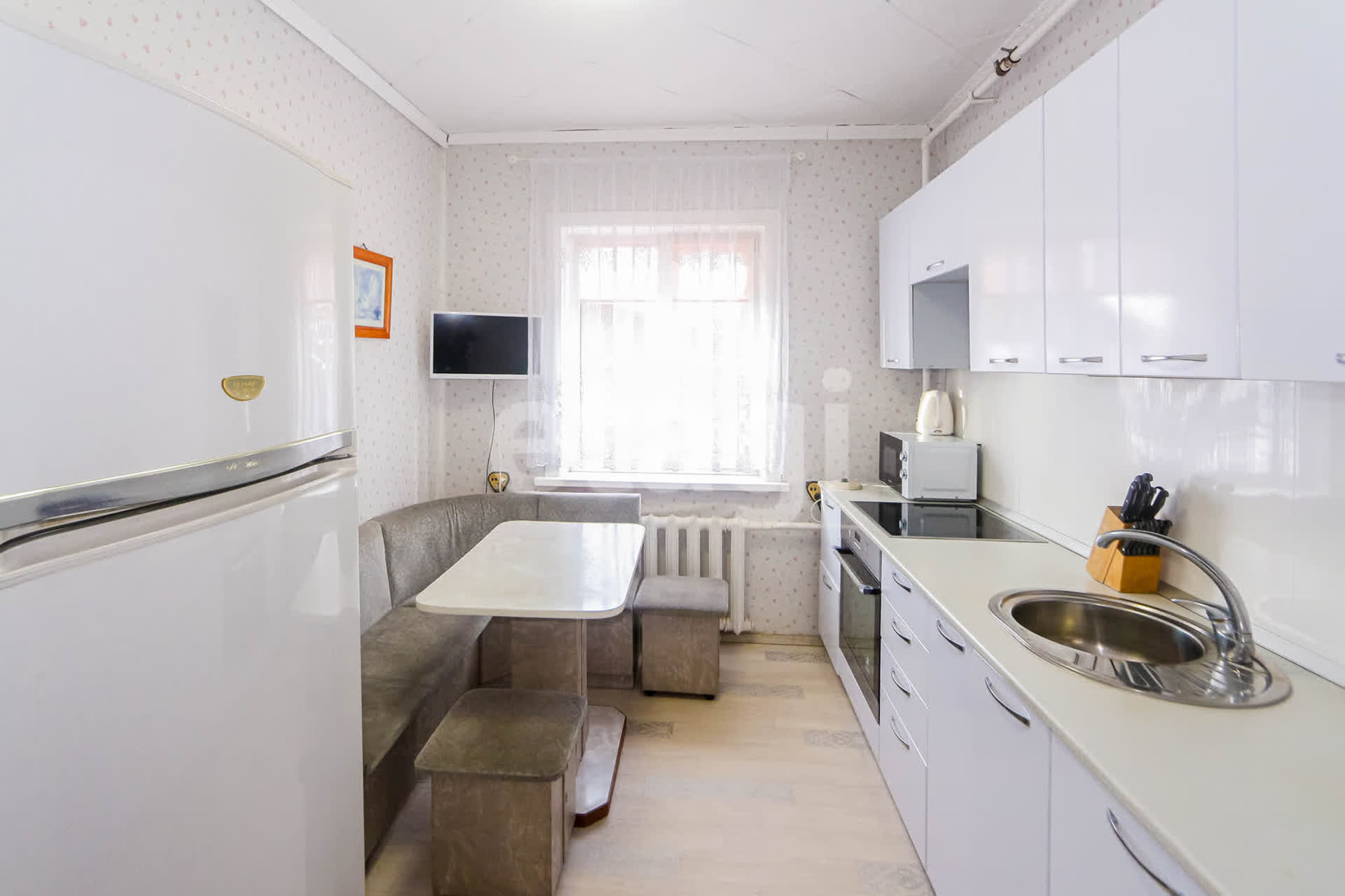 Продажа дома, 245м <sup>2</sup>, 8 сот., Улан-Удэ, Республика Бурятия,  Железнодорожный