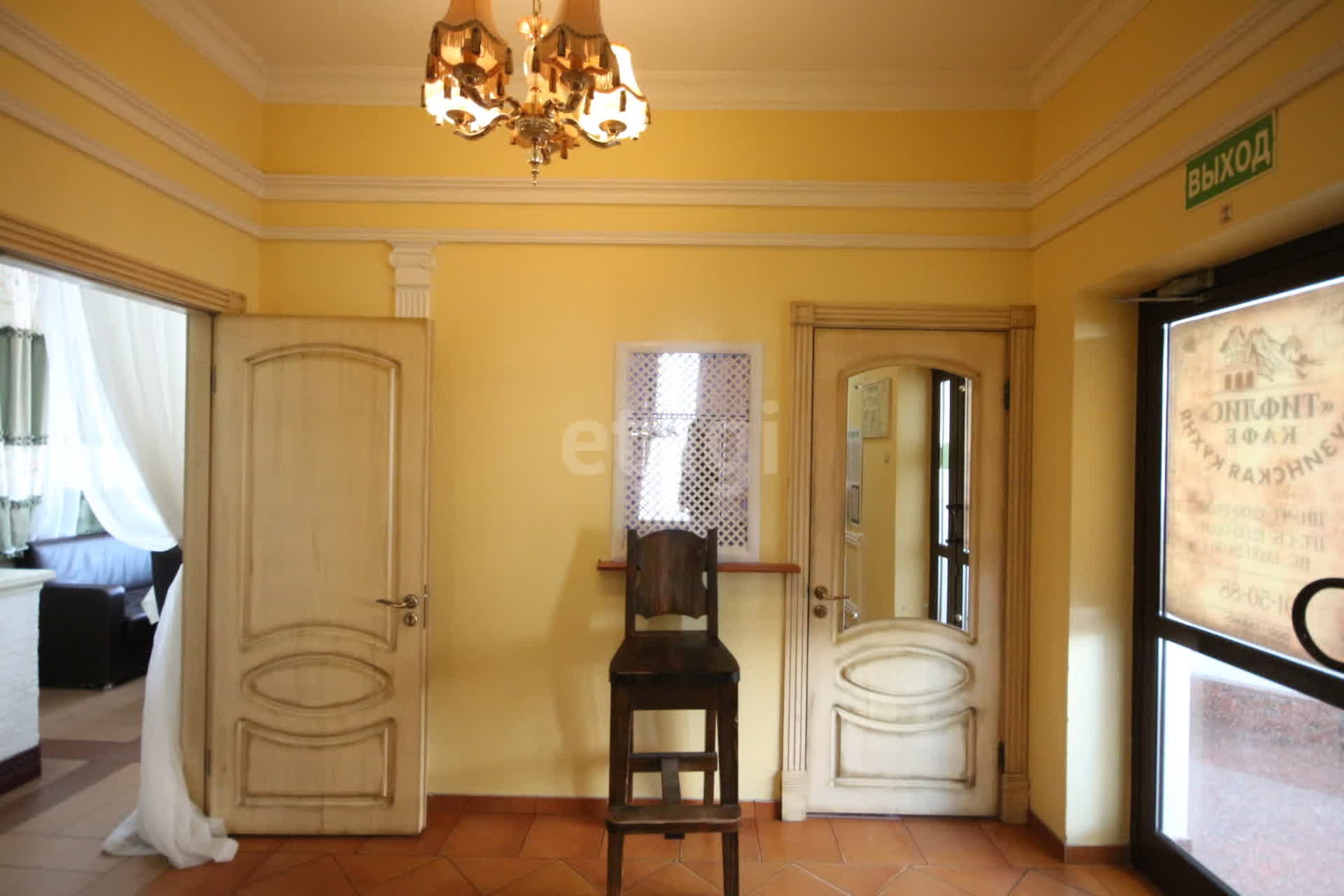 Аренда коммерческой недвижимости, 397м <sup>2</sup>, Новый Уренгой, Ямало-Ненецкий АО,  Новый Уренгой