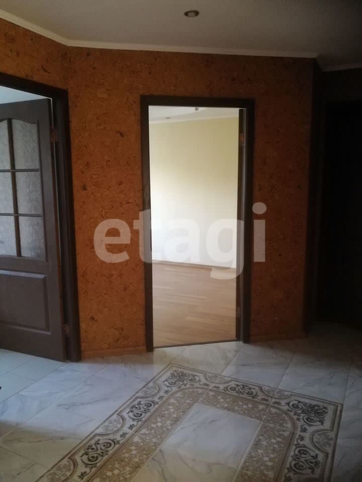 Продажа 3-комнатной квартиры, Улан-Удэ, Республика Бурятия,  Улан-Удэ