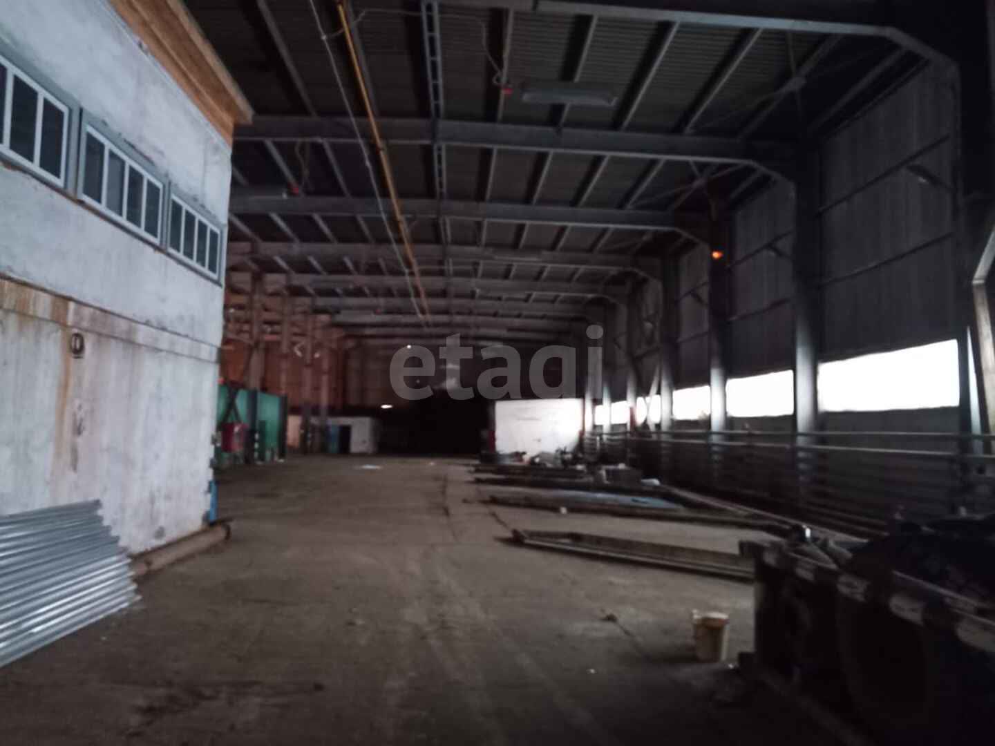 Продажа коммерческой недвижимости, 3780м <sup>2</sup>, Новый Уренгой, Ямало-Ненецкий АО,  Уренгой