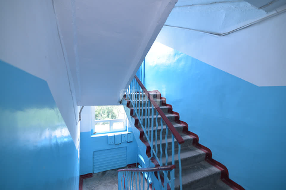 Продажа 2-комнатной квартиры, Южно-Сахалинск, Сахалинская область,  Южно-Сахалинск