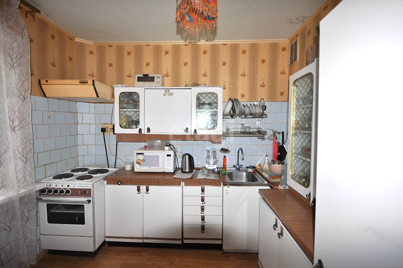 Продажа 2-комнатной квартиры, Южно-Сахалинск, Сахалинская область,  Южно-Сахалинск