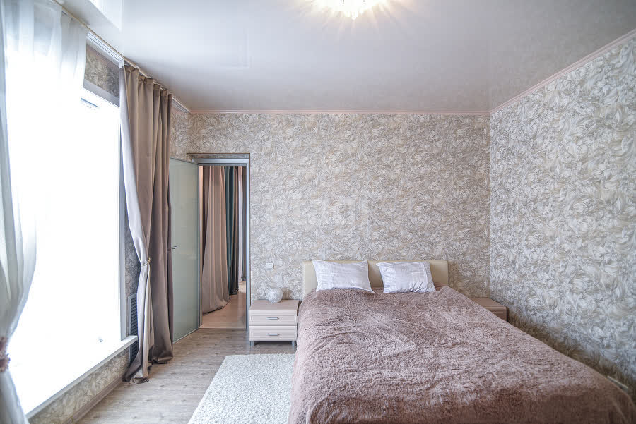 Продажа 3-комнатной квартиры, Южно-Сахалинск, Сахалинская область,  Южно-Сахалинск