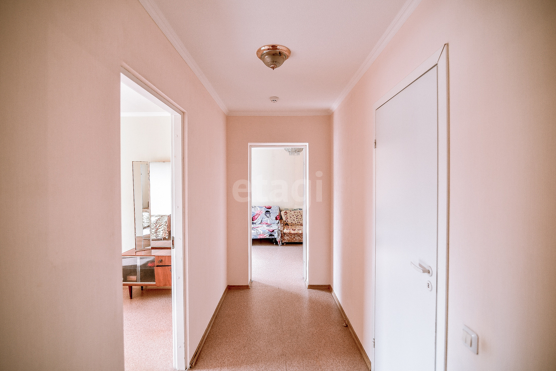 Продажа 3-комнатной квартиры, Южно-Сахалинск, Сахалинская область,  Южно-Сахалинск