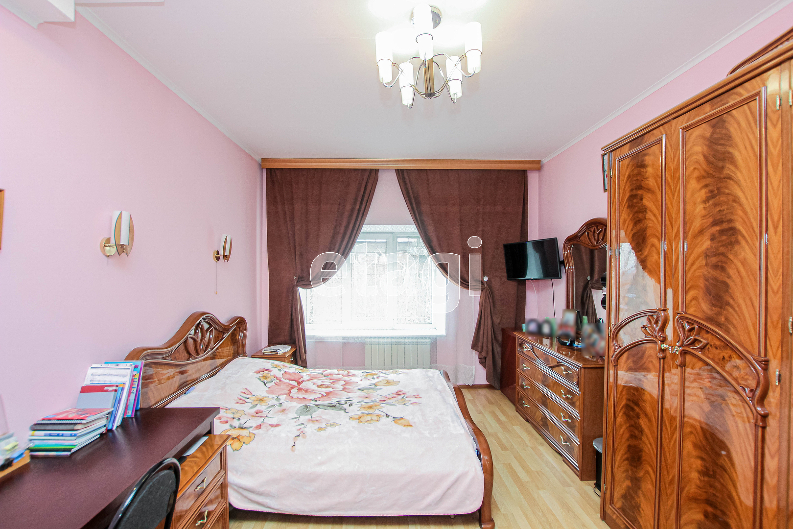Продажа 4-комнатной квартиры, Улан-Удэ, Республика Бурятия,  Улан-Удэ