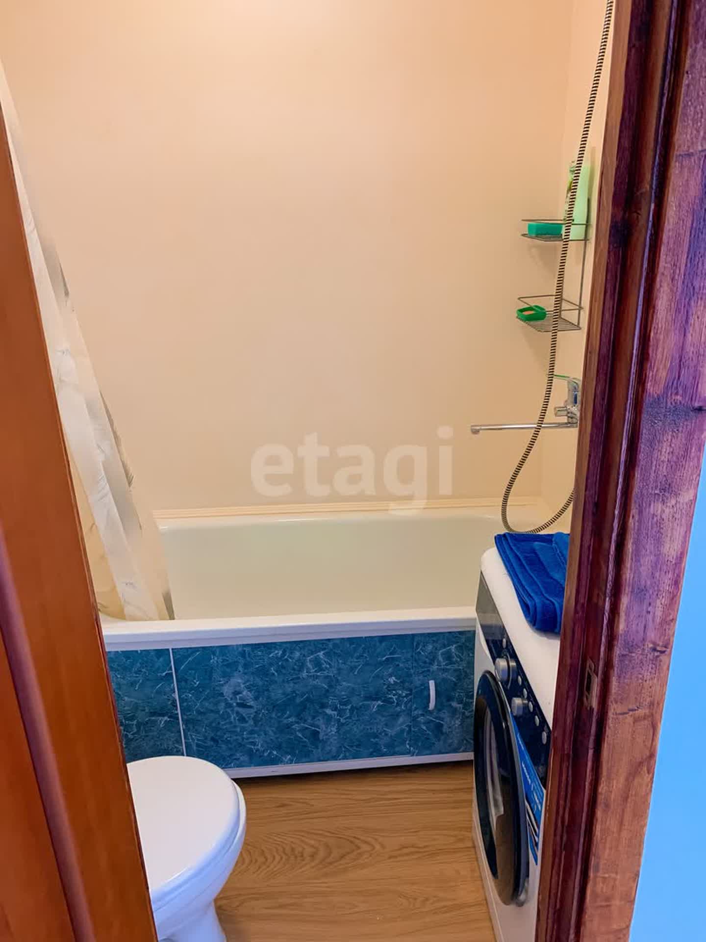 Продажа коммерческой недвижимости, 700м <sup>2</sup>, Южно-Сахалинск, Сахалинская область,  Южно-Сахалинск