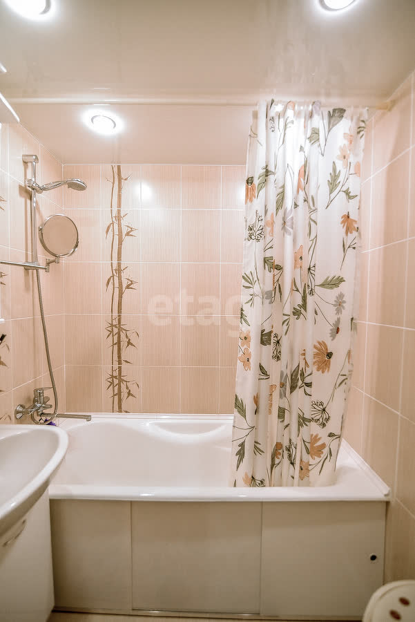 Продажа 3-комнатной квартиры, Южно-Сахалинск, Сахалинская область,  Южно-Сахалинск