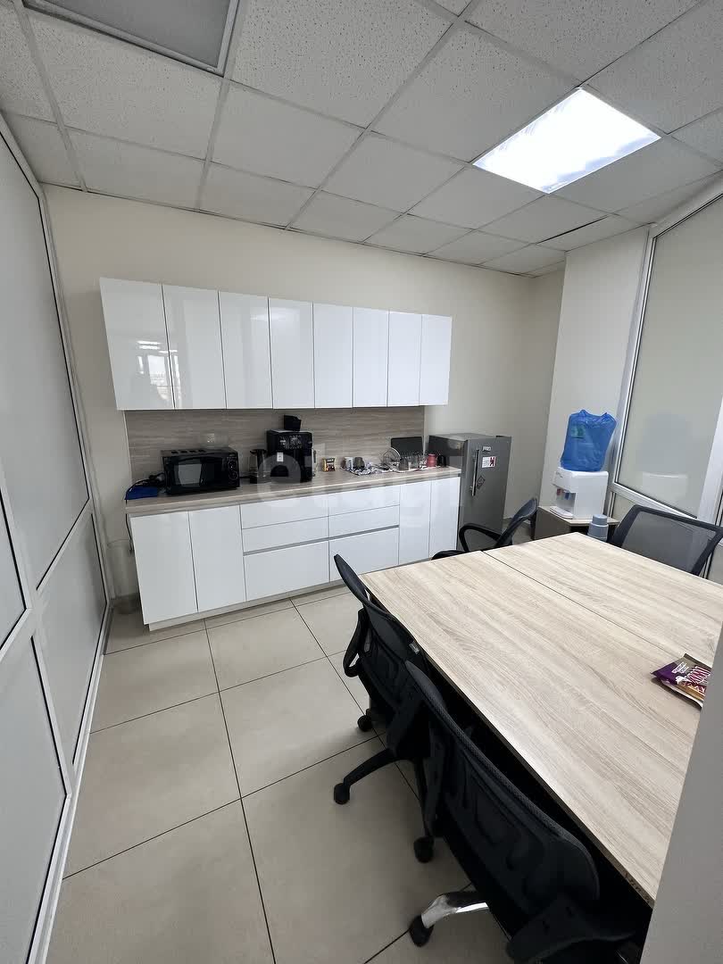 Аренда коммерческой недвижимости, 120м <sup>2</sup>, Южно-Сахалинск, Сахалинская область,  Южно-Сахалинск