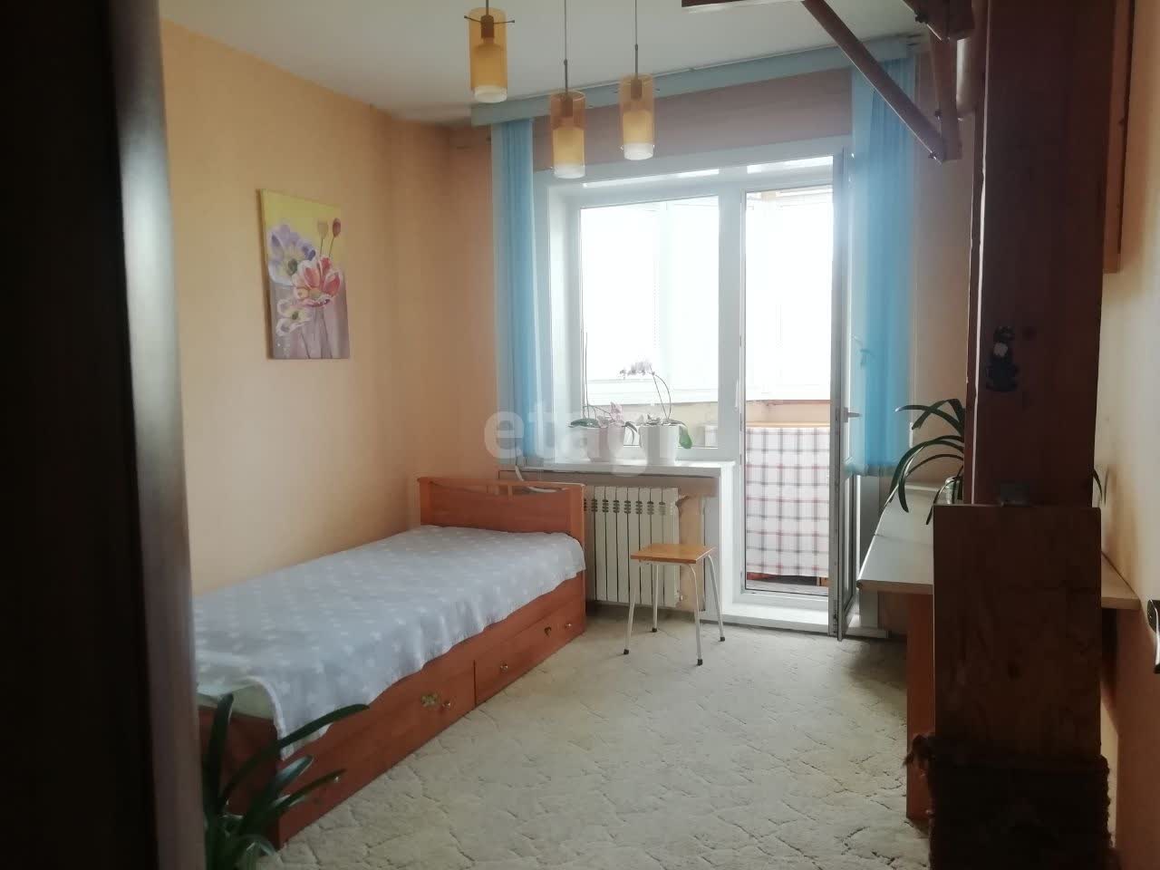 Продажа 3-комнатной квартиры, Южно-Сахалинск, Сахалинская область,  Южно-Сахалинск