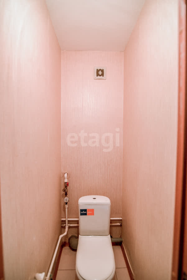 Продажа 2-комнатной квартиры, Южно-Сахалинск, Сахалинская область,  Южно-Сахалинск