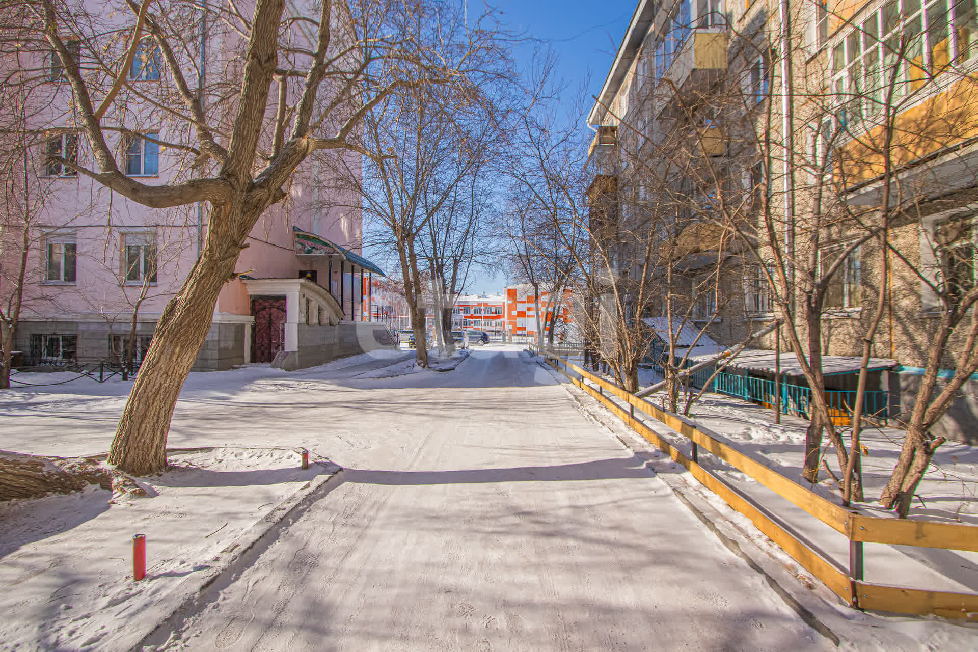 Продажа 3-комнатной квартиры, Улан-Удэ, Республика Бурятия,  Улан-Удэ