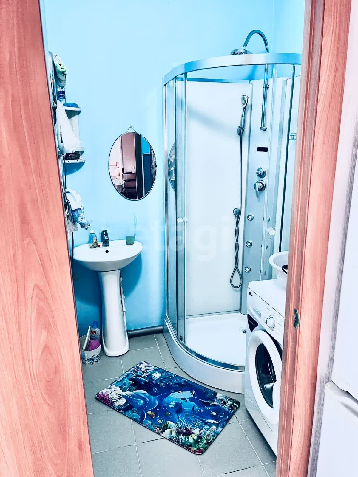 Продажа 2-комнатной квартиры, Южно-Сахалинск, Сахалинская область,  Южно-Сахалинск