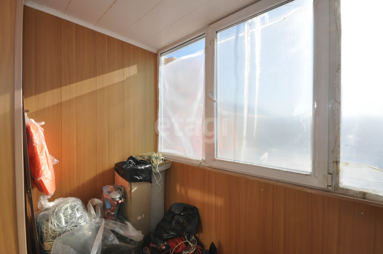 Продажа 4-комнатной квартиры, Южно-Сахалинск, Сахалинская область,  Южно-Сахалинск