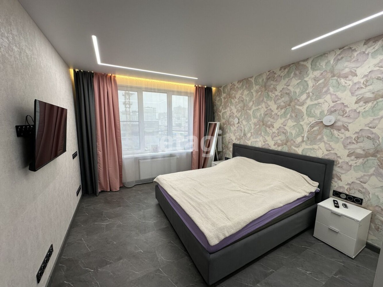 Продажа 3-комнатной квартиры, Южно-Сахалинск, Сахалинская область,  Южно-Сахалинск