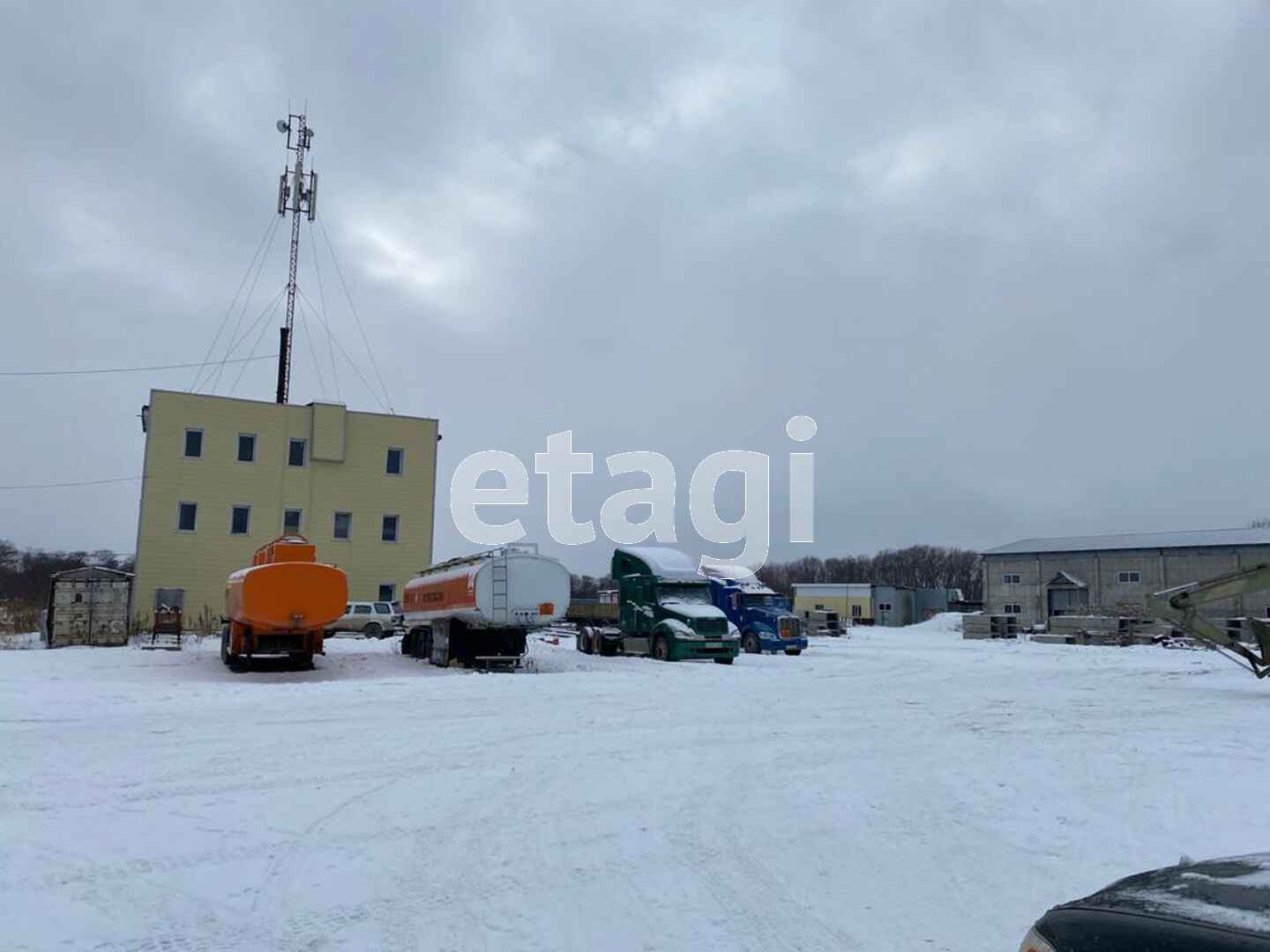 Продажа коммерческой недвижимости, 100м <sup>2</sup>, Южно-Сахалинск, Сахалинская область,  Южно-Сахалинск