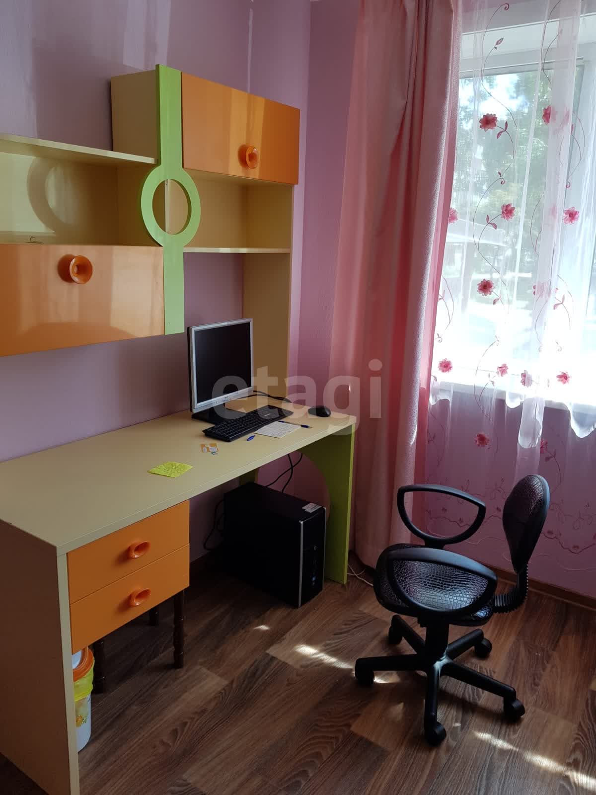 Продажа 3-комнатной квартиры, Южно-Сахалинск, Сахалинская область,  Южно-Сахалинск