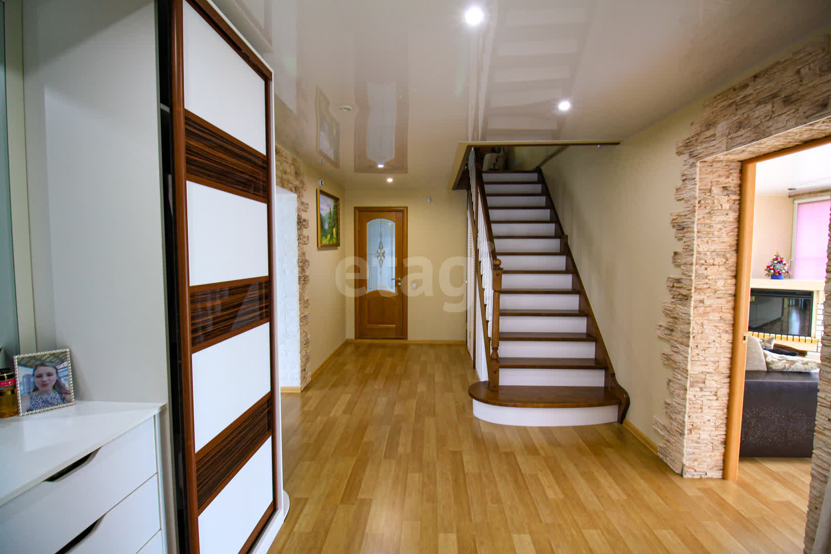 Продажа дома, 200м <sup>2</sup>, 15 сот., Южно-Сахалинск, Сахалинская область,  