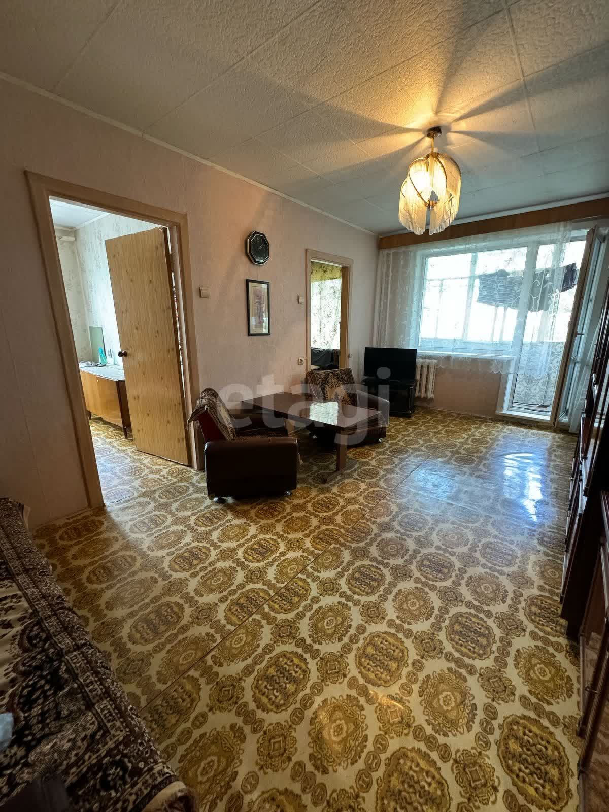 Продажа 4-комнатной квартиры, Южно-Сахалинск, Сахалинская область,  Южно-Сахалинск