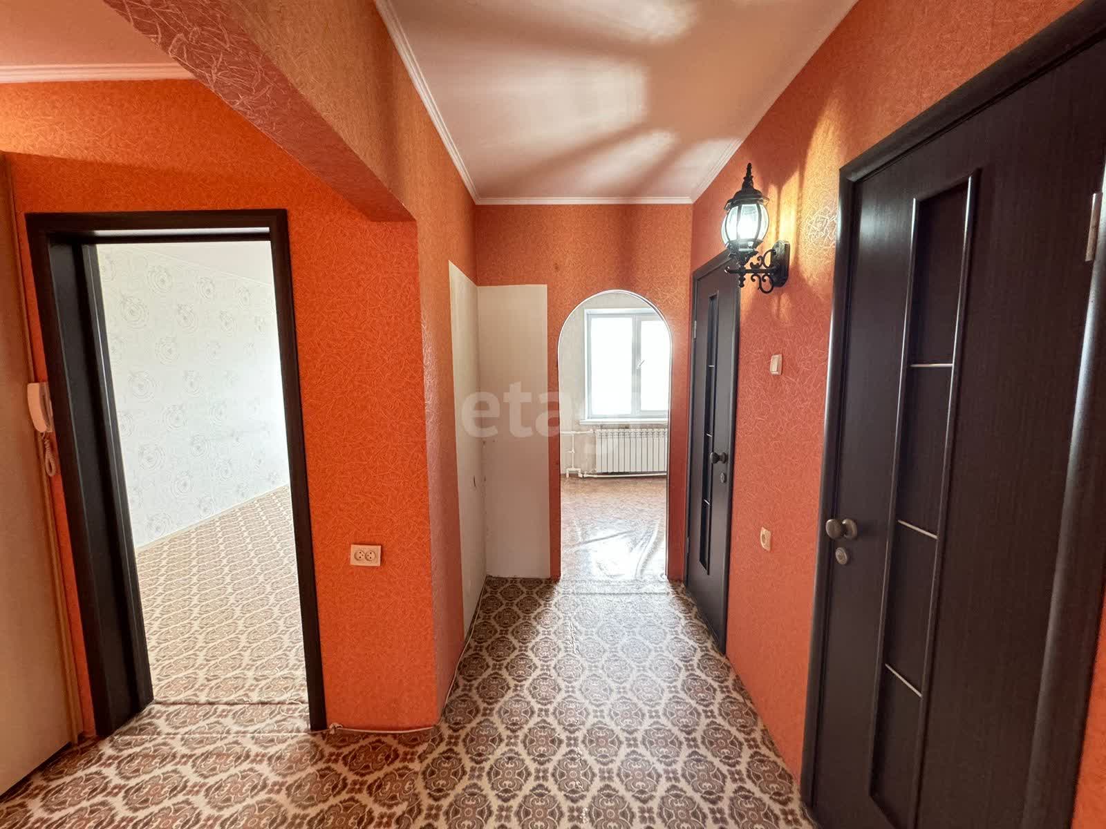 Продажа 2-комнатной квартиры, Южно-Сахалинск, Сахалинская область,  Южно-Сахалинск