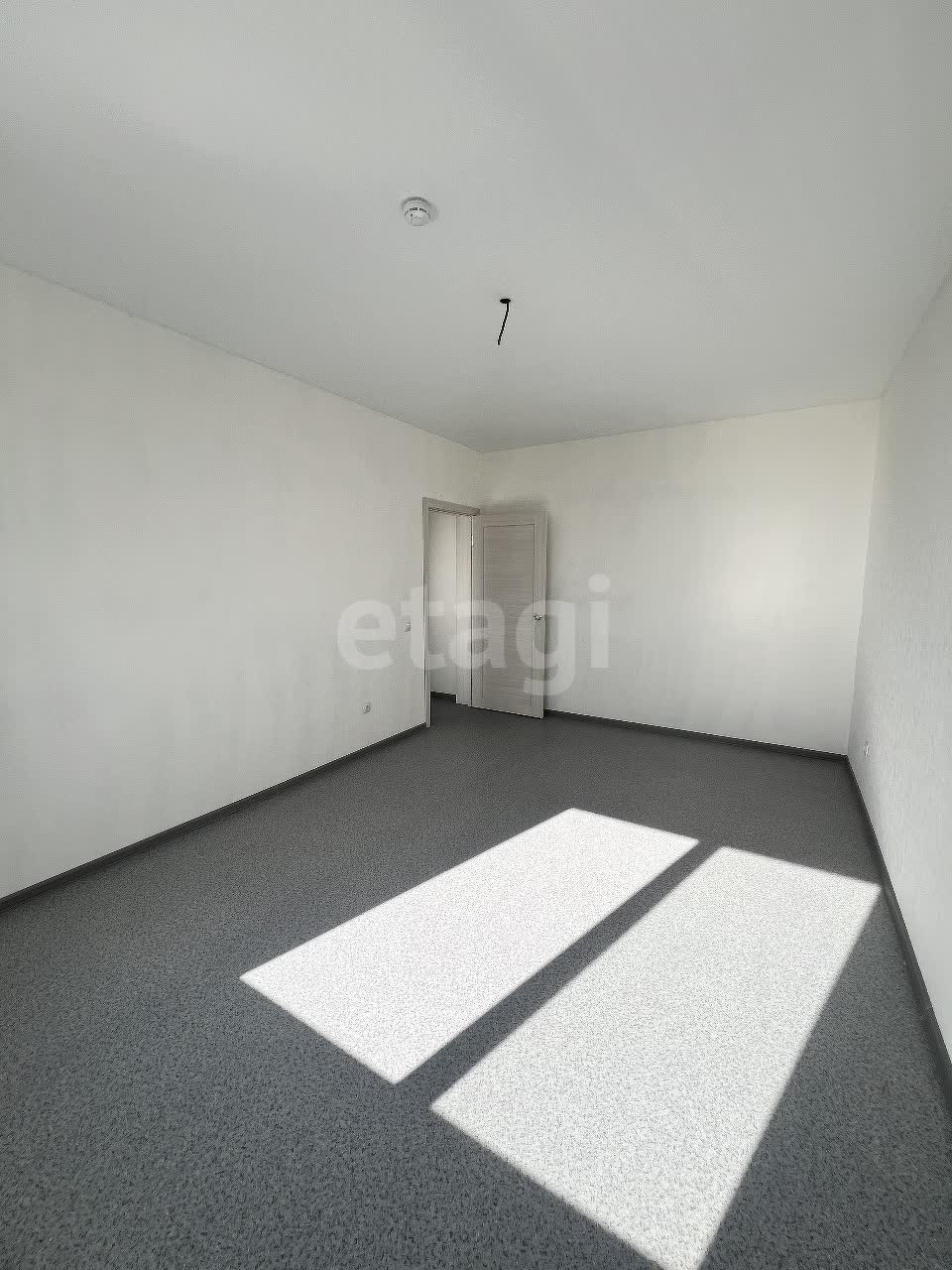 Продажа 2-комнатной квартиры, Южно-Сахалинск, Сахалинская область,  Южно-Сахалинск