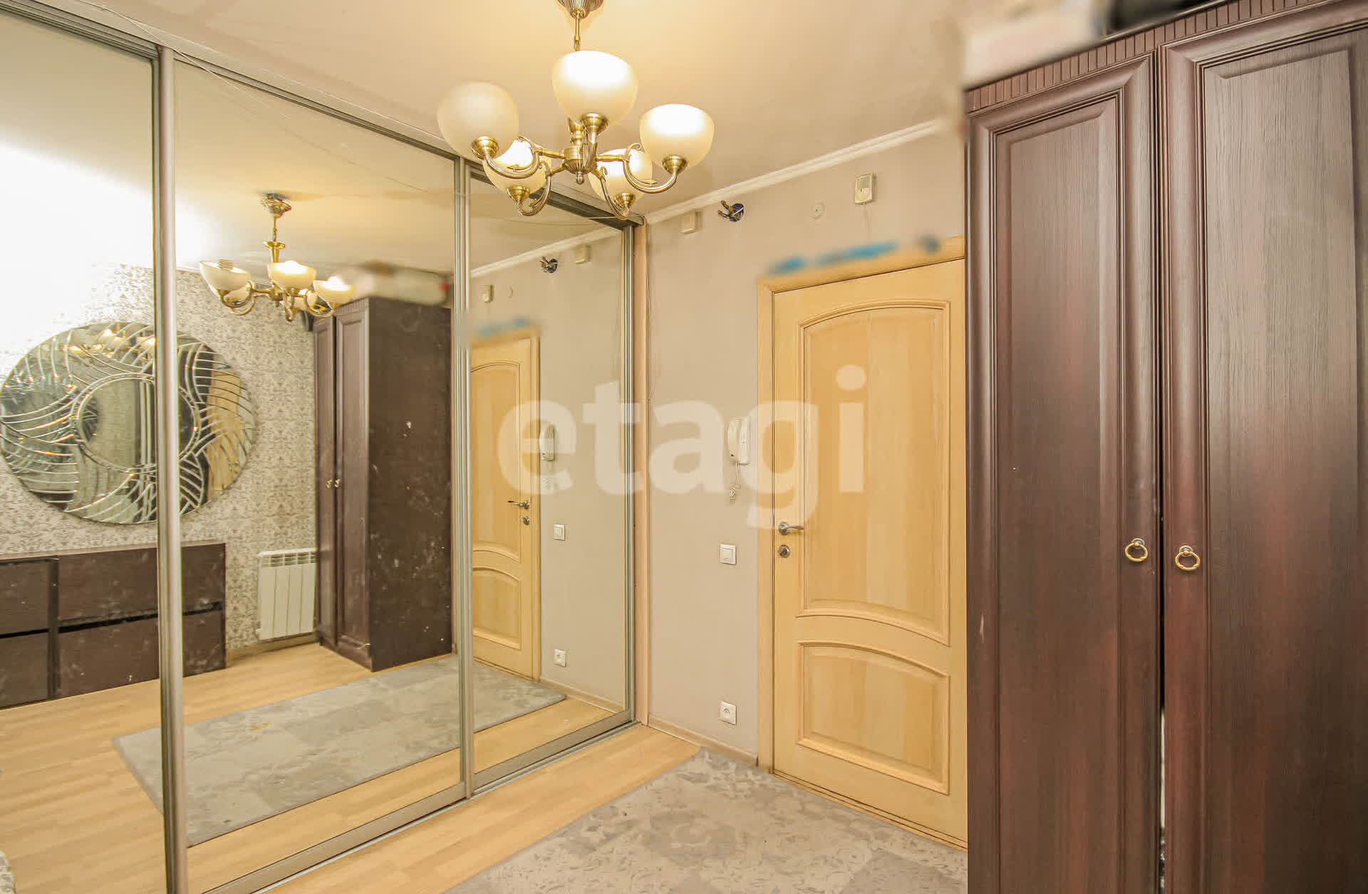 Продажа 4-комнатной квартиры, Улан-Удэ, Республика Бурятия,  Улан-Удэ