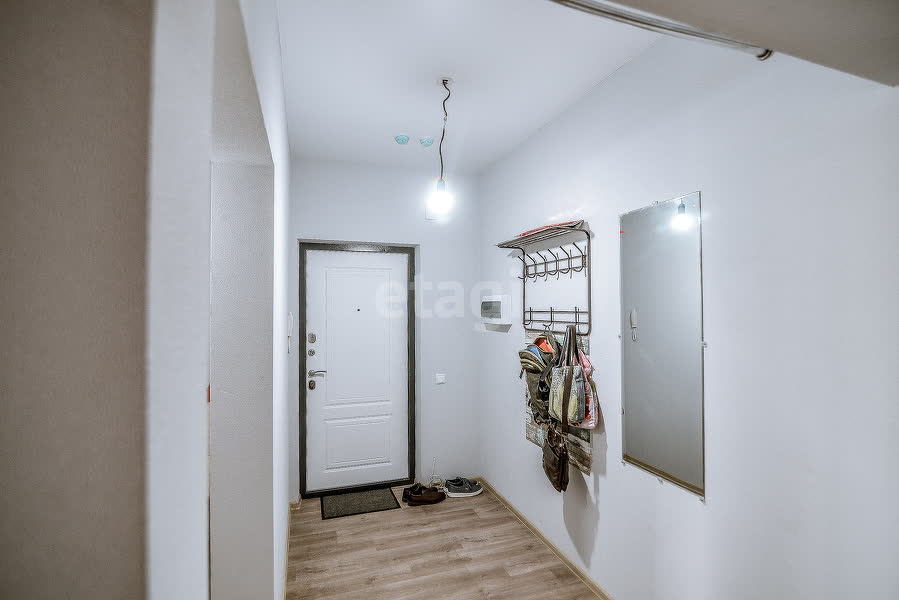 Продажа 2-комнатной квартиры, Южно-Сахалинск, Сахалинская область,  Южно-Сахалинск