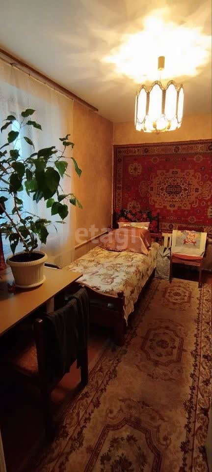 Продажа 4-комнатной квартиры, Калуга, Хрустальная,  60
