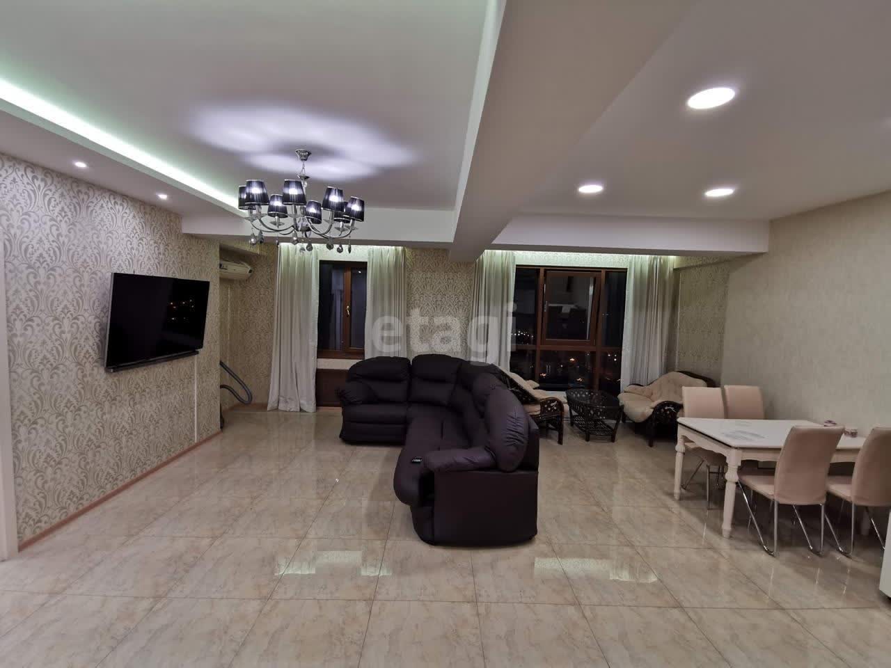 Аренда 3-комнатной квартиры, Южно-Сахалинск, Сахалинская область,  Южно-Сахалинск