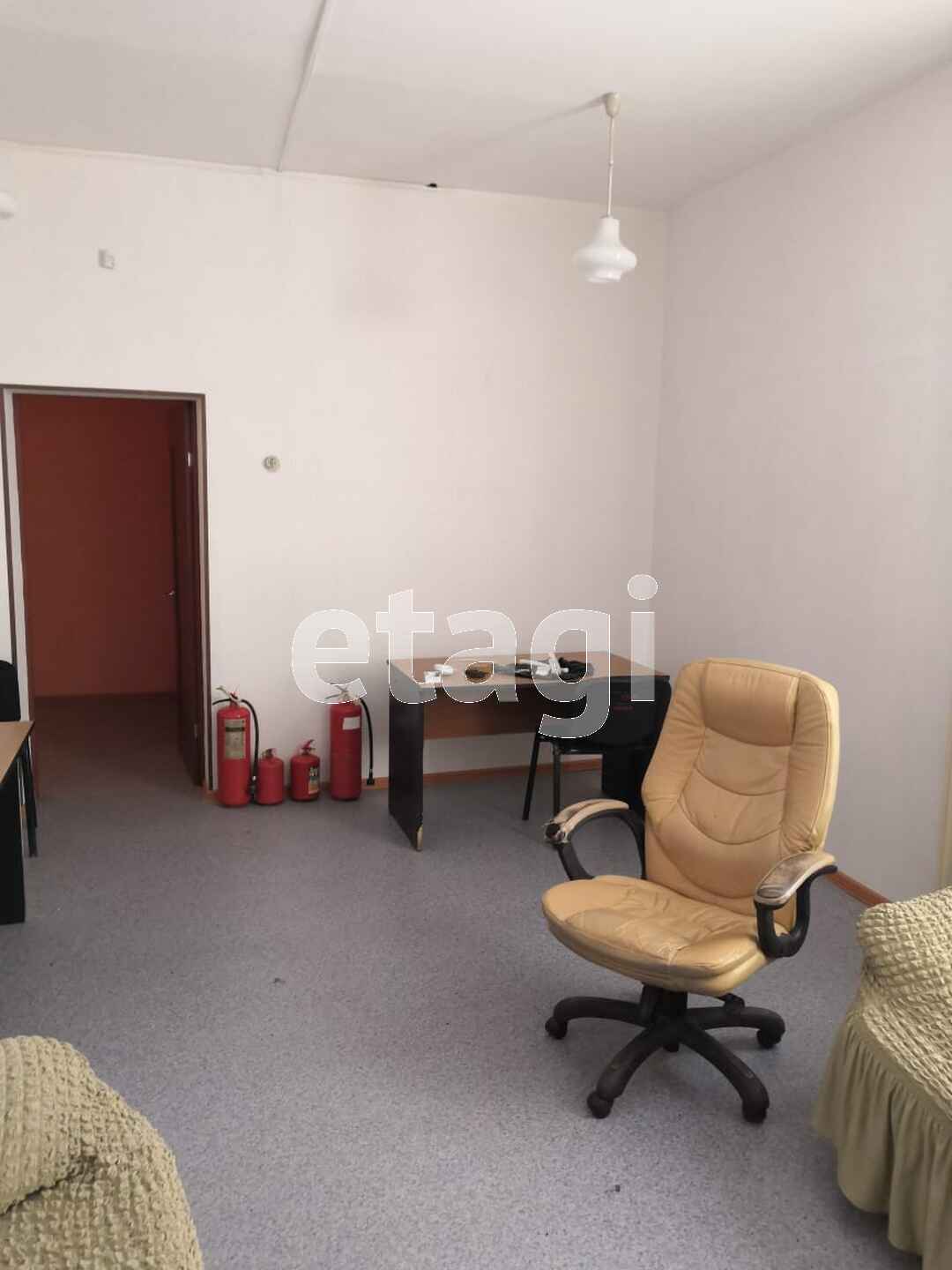 Продажа коммерческой недвижимости, 495м <sup>2</sup>, Южно-Сахалинск, Сахалинская область,  Южно-Сахалинск