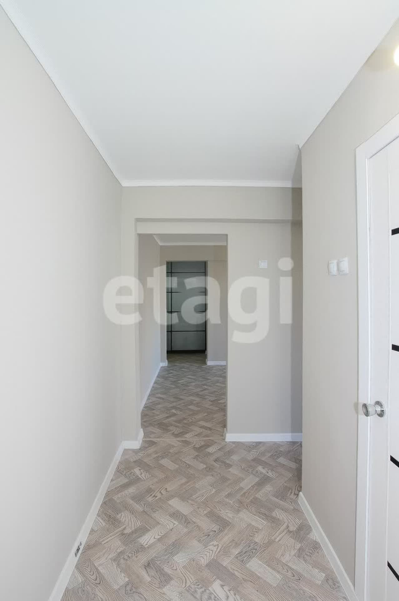 Продажа 3-комнатной квартиры, Улан-Удэ, Республика Бурятия,  Улан-Удэ