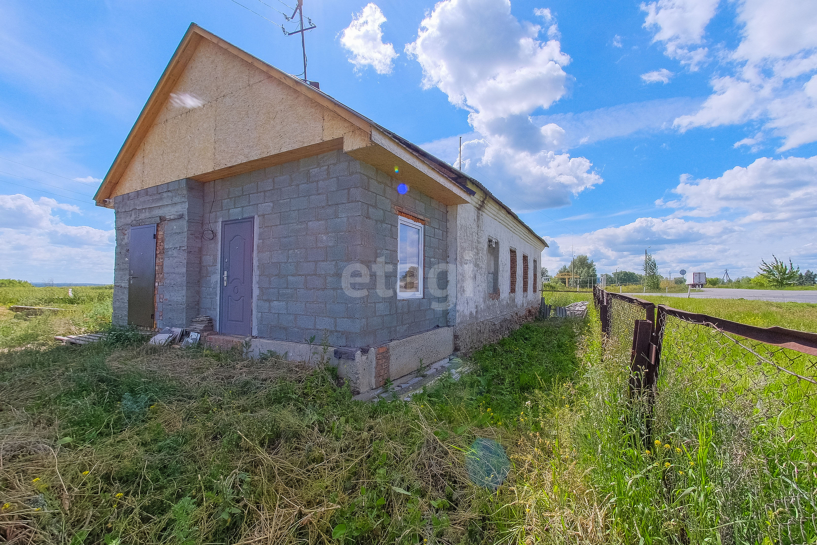 Продажа коммерческой недвижимости, 600м <sup>2</sup>, Миасс, Челябинская область,  село Кундравы