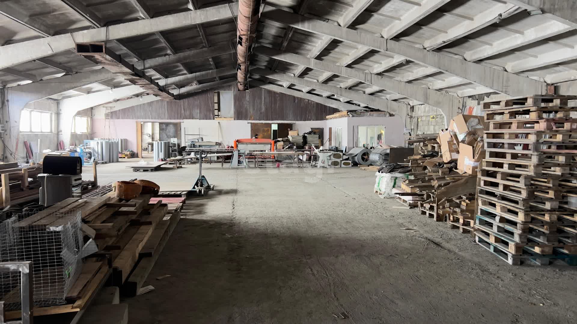 Продажа коммерческой недвижимости, 6000м <sup>2</sup>, Южно-Сахалинск, Сахалинская область,  Южно-Сахалинск